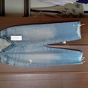 Moussy NWT Women's Jeans Light Blue Relaxed Fit, Distressed, High Rise